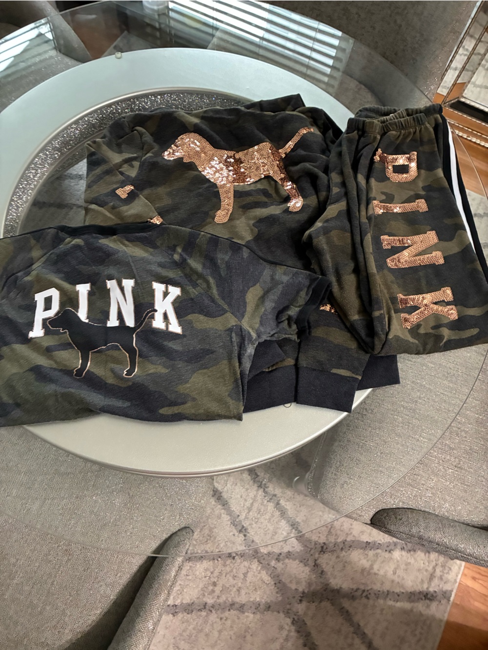 Limited Edition PINK Victoria's Secret Women’s ' Green Camo Sequin Logo Joggers